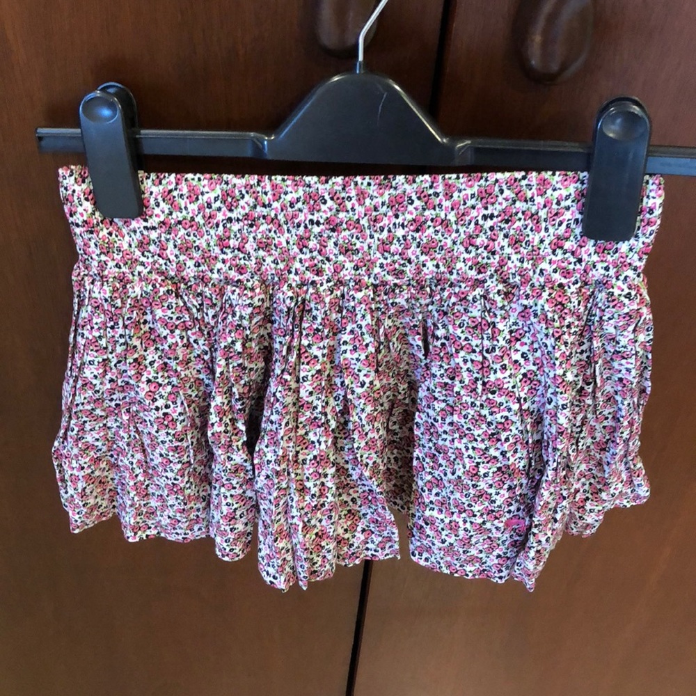 Skirt with Floral design